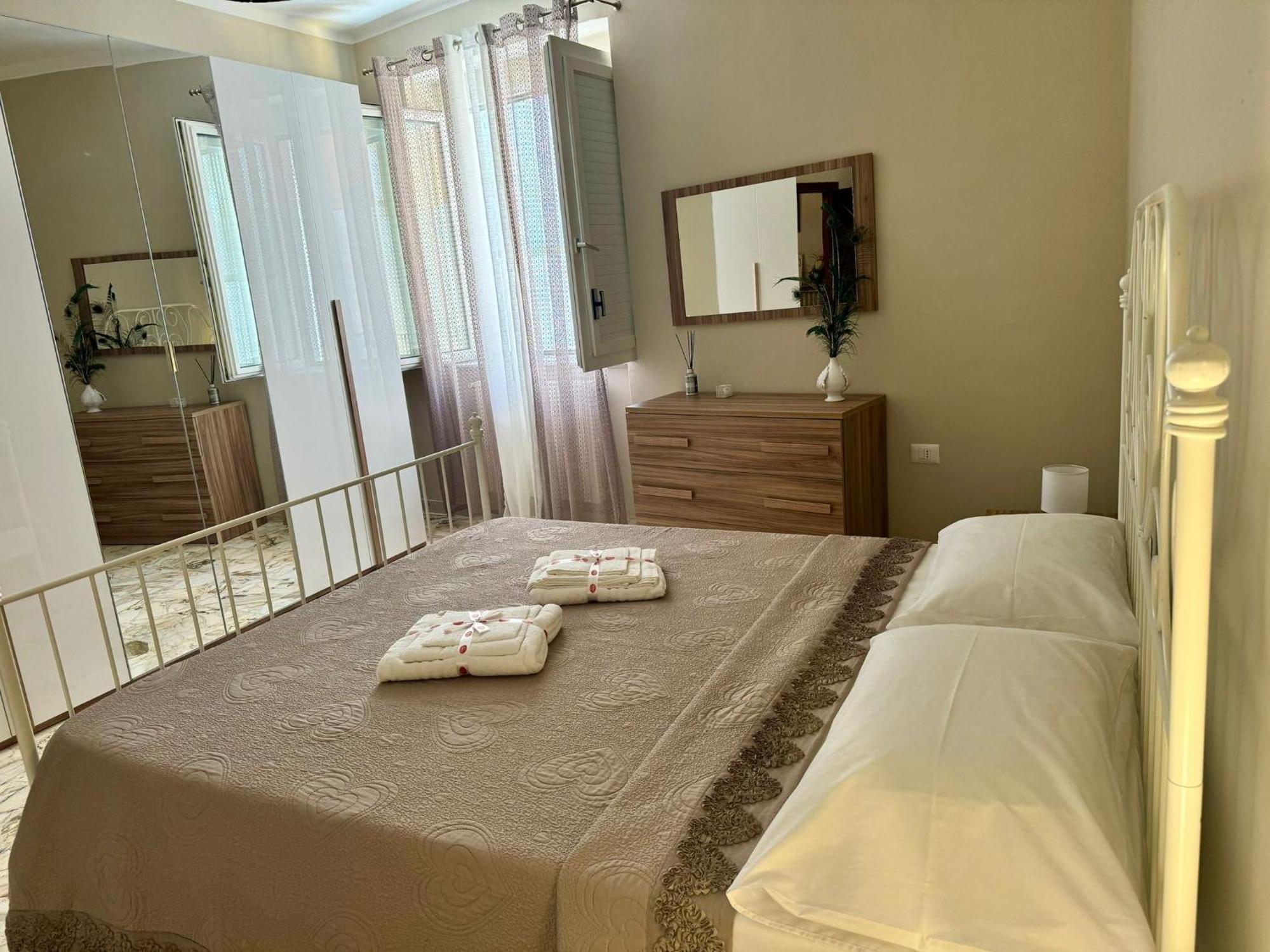 Ely House Apartamento Monte SantʼAngelo Exterior foto